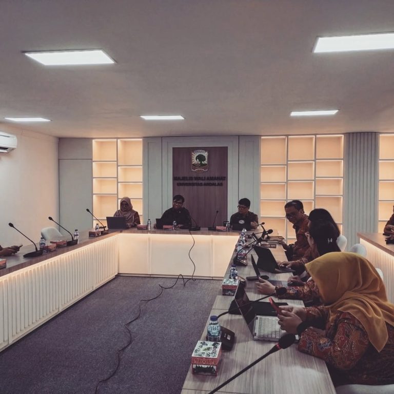 Kunjungan Benchmarking LPMPP UPN Veteran Jakarta ke LPM Unand.