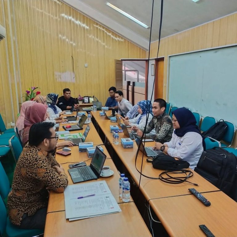 Kunjungan Studi Banding Universitas Singa Perbangsa Karawang